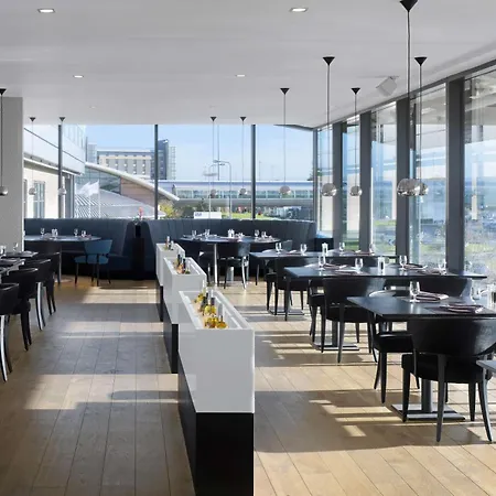 Radisson Blu Manchester Airport-2